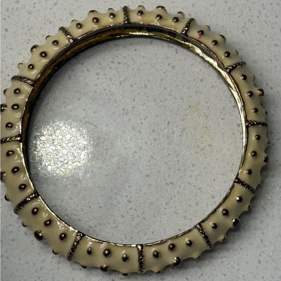 Vintage Signed Lilly Pulitzer Cream Gold Enamel Bangle Bracelet Rare EUC - Picture 6 of 6